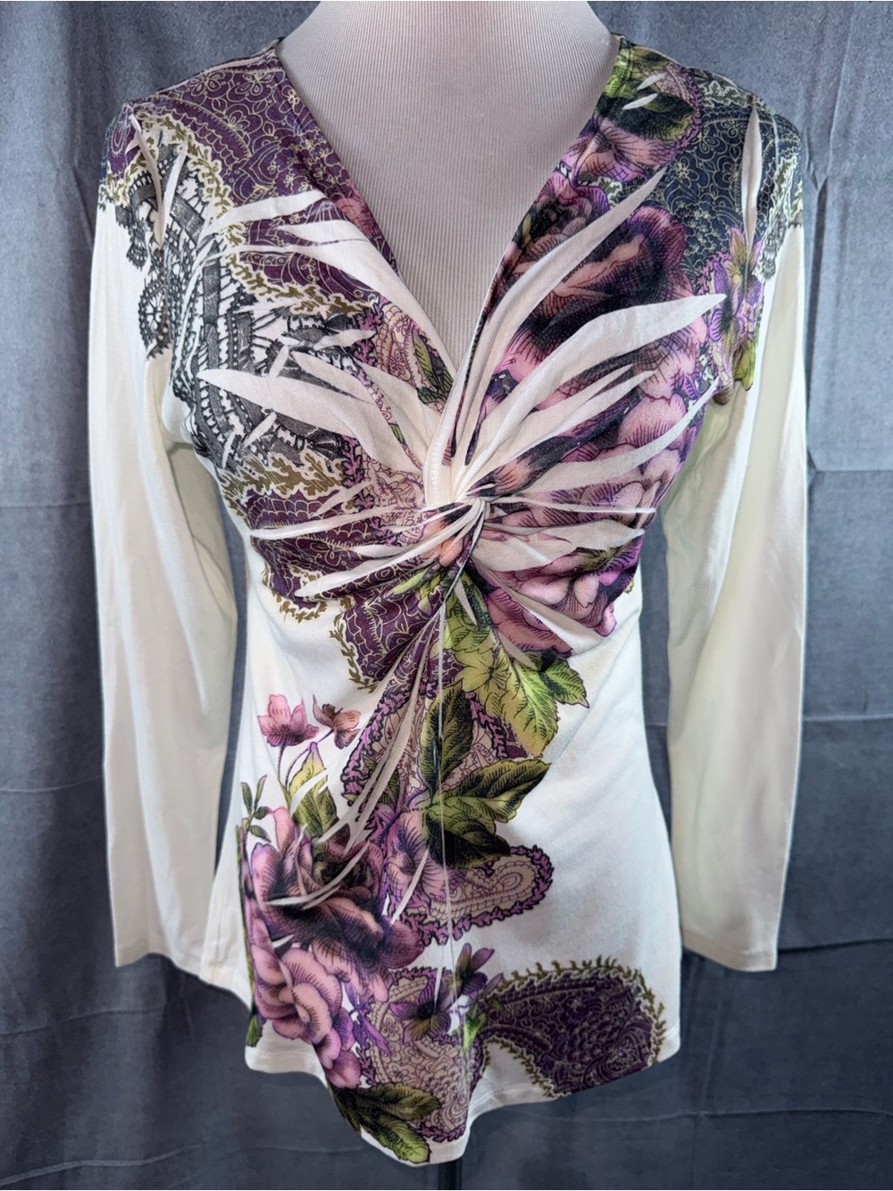 3181-Christopher & Banks Cream Long Sleeve Twist-Front Top w/Purple Floral Print